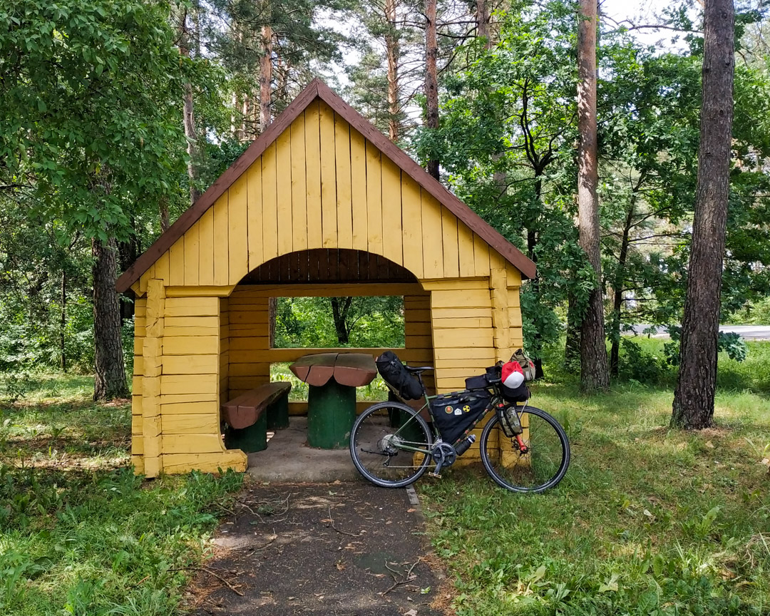 Место отдыха и велосипед