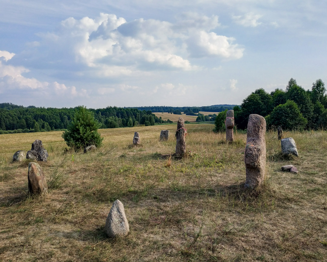 Каменныя крыжы. Двор Таранковічы