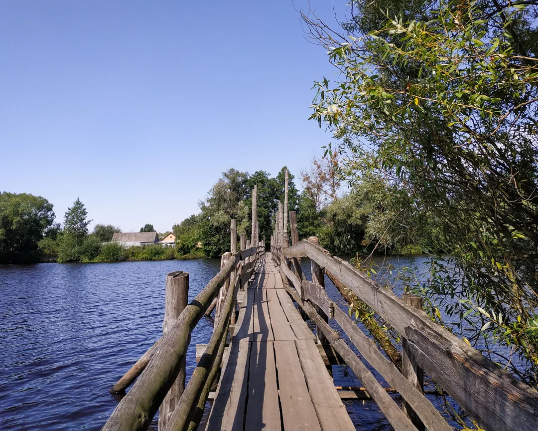 Драўляны мост праз рэчку. аграгарадок Рубель, Столінскі раён